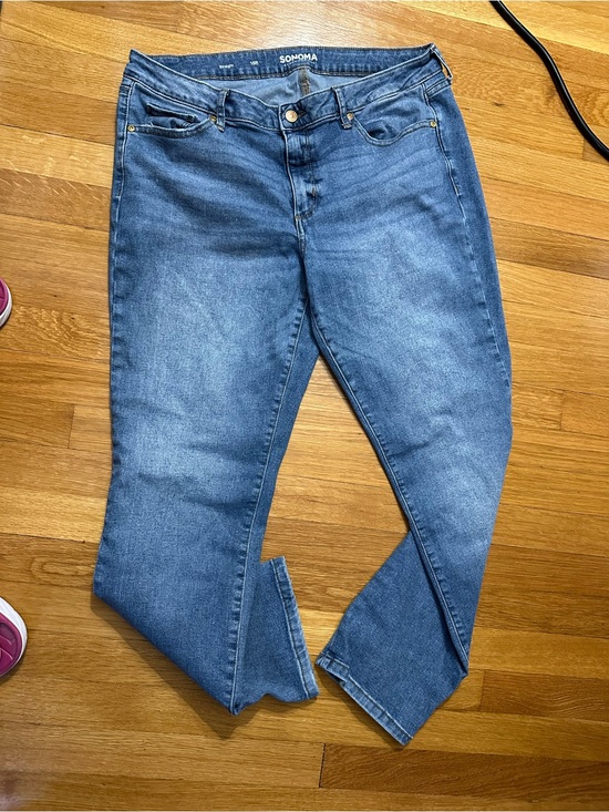 Sonoma Denim - Sonoma Medium Blue Straight Leg Jeans size 16